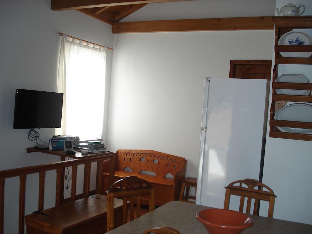 Villa Casa Do Avo Faidoca Calheta de Nesquim Habitación foto