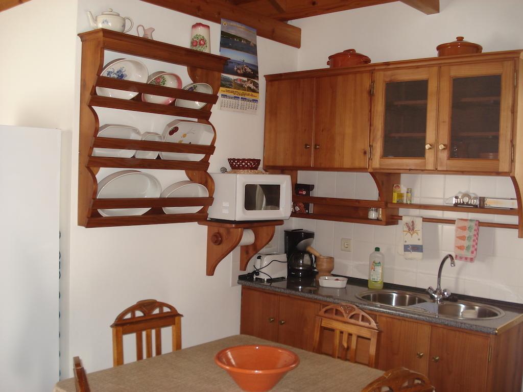 Villa Casa Do Avo Faidoca Calheta de Nesquim Habitación foto