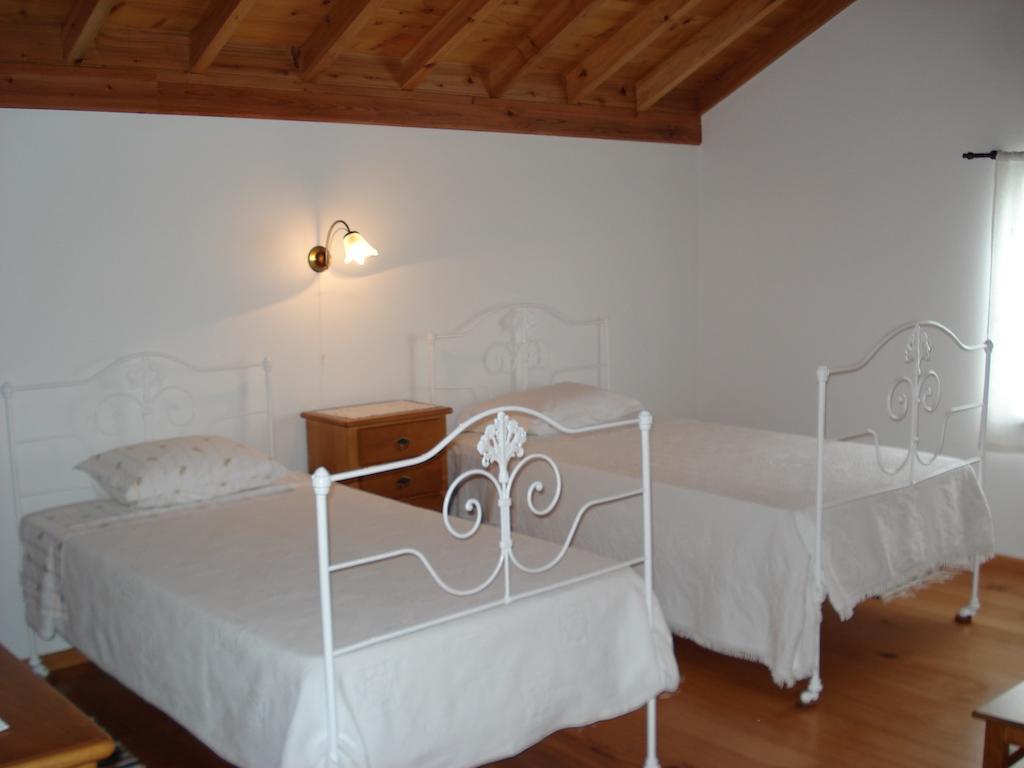 Villa Casa Do Avo Faidoca Calheta de Nesquim Habitación foto
